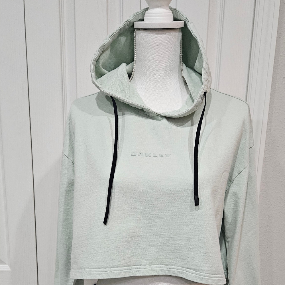 OAKLEY mint crop hoodie SZ M